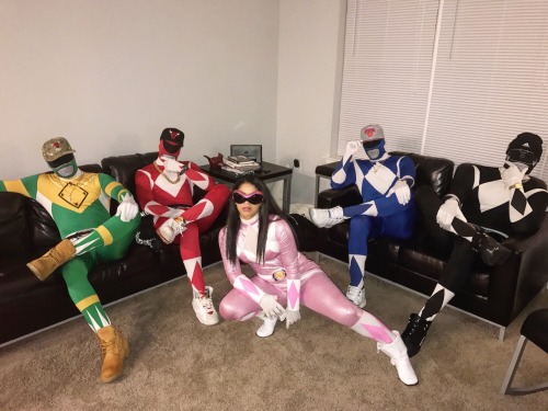 alexbelvocal:itsjustajlove:Lit. Happy Halloween@kodakthagreat @prettyboyshyflizzy @brucewaynesmentor