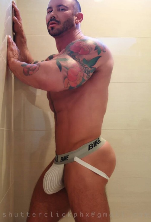 Sex nippig:  Scott Cullens - Part. 8 http://nippig.tumblr.com/archive pictures