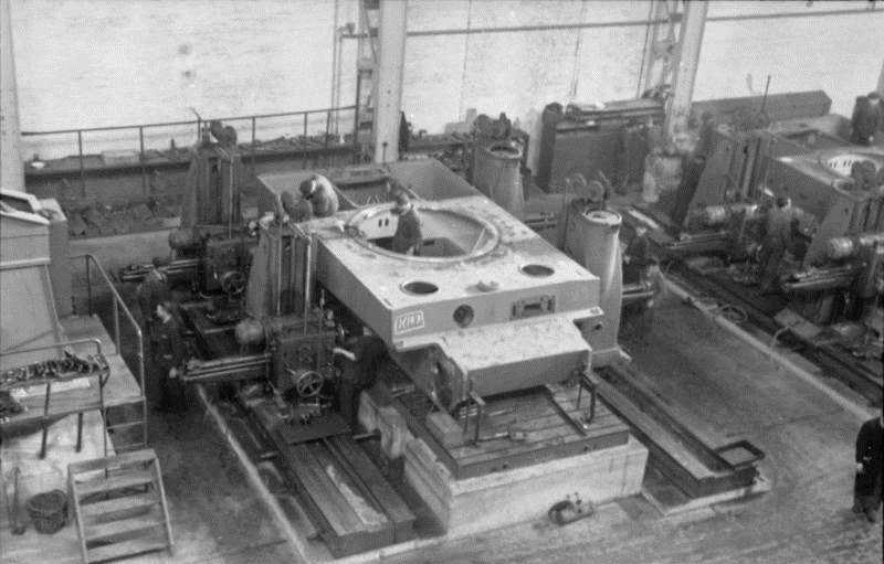 thebeautyandthehorror:  PzKpfw VI Tiger I heavy tanks being built in a factory in