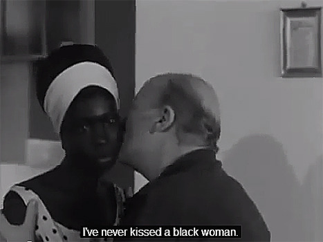 dynamicafrica:  deliciouslydemure:  Mbissine Thérèse Diop in La Noire De…(Black