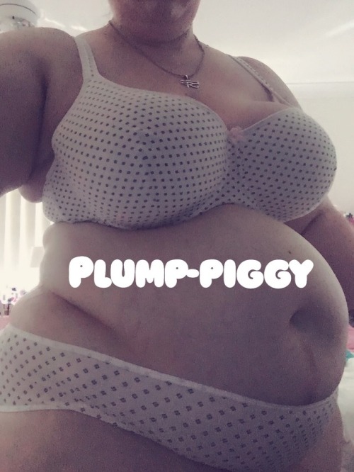 Porn Pics plump-piggy:Not sure about this set 🤔🤔