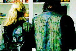 anjelia3:  True love doesn’t mean inseparable, it means being separated and nothing changes… 