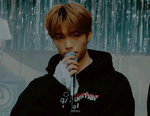 Random Stray Kids Mv (6/?): 19 Video
