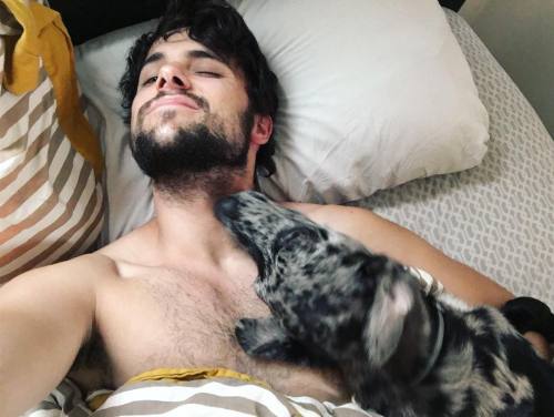 anselselgort:   jackfalahee: This alarm clock porn pictures