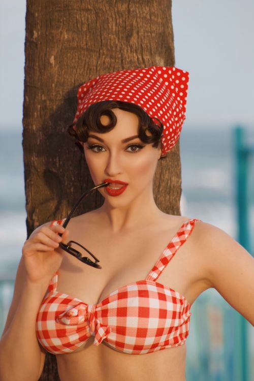  Pin up shoot! 