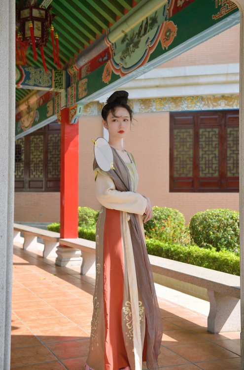 Traditional Chinese hanfu