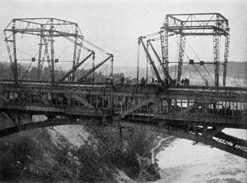 Replacing the International Railway Bridge, 1896-7, Niagara Falls New York.John Roeblings famous rai