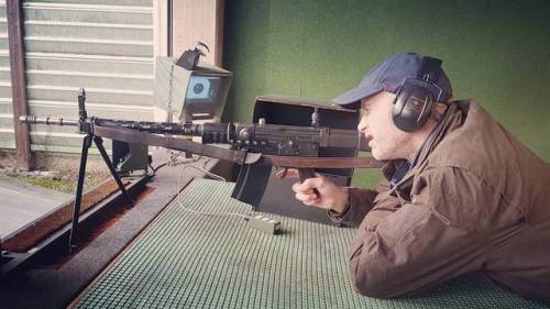 J'avais pas encore profité du 300m cette année. #sig510 #rifle #gunporn #sig