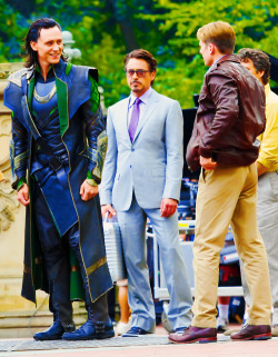 cthulhu-with-a-fez:  the-consulting-timelady:  nathystranger:  “I AM ANGRY, SHORT, AND I HAVE MORE MOVIES THAN YOU. RESPECT ME. STEVE. STEVE. STEVE.”  Oh god, Tony looks so fucking done. “I AM TONY FUCKING STARK. I SHOULD BE TALLER THAN ALL OF YOU.