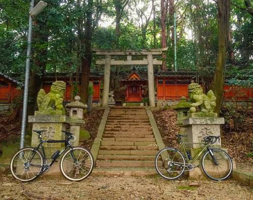 kinkicycle:  Rest stop on last Sunday’s ride at a creepy as fuck shrine somewhere south of Nara City