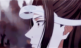 keiko-chan: “The forehead ribbon of the GusuLan Sect means to “regulate oneself”. And the foun