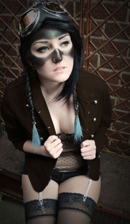 steampunk-girl:  Steampunk Girl Steampunk Girl Twitter 