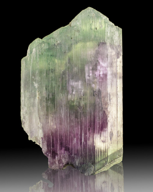 Kunzite/Hiddenite - Afghanistan