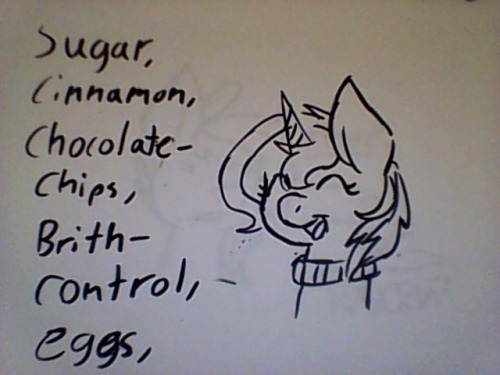 askcottonpuff:  Cotton: I regret nothing… It needed to be done. Kitt: mom….I’m gonna make my own food for a while ok…..  >w<!