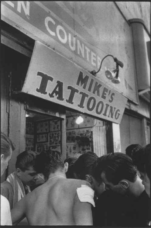 Teens, 1959photo: Bruce Davidson