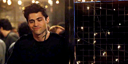stardustalec: #oh alec sweetie  #you don’t have any tolerance 