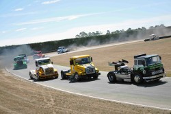 semitrckn:International ,Freightliner, Kenworth custom made racing for position