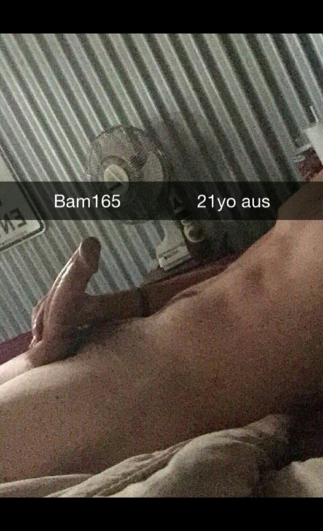 motdrobert2:  These guys really want you to snap chat them. Do it.   Follow me for Hot Guys, Str8 Kiks, Str8 Guy Snaps… Check out my str8 Snapchats here Check out my str8 Kik guys here Send me selfies   here, 