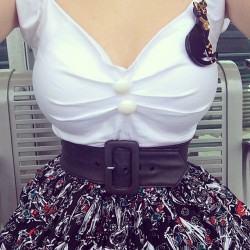 Pinupdaysvintagenights:  ⏳🎀🍒👑🐯 