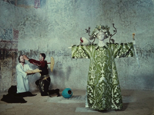 365filmsbyauroranocte:Sayat Nova (a.k.a. The Color of Pomegranates) (Sergei Parajanov, 1969)