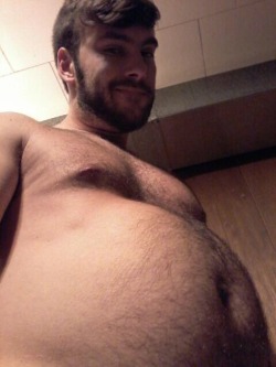 jockhungry: “Be careful what you wish for, cutie. If you wanna be as fat as me so bad I’ll turn you into my actual fat. I’m a big hungry dude after all.” 