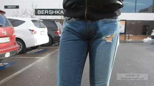 femboydl:wetting true religion jeans in public leaving the store- it was a brave and risky session…   - more awesome pictures->http://femboydl.tumblr.com/archive  Buffs!!!!!!!!!