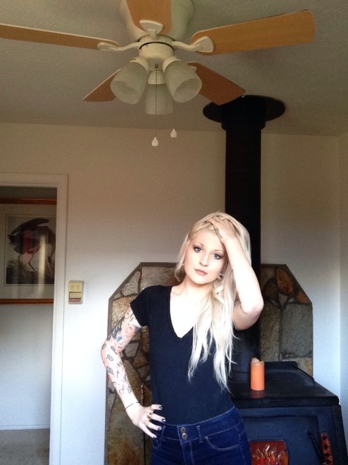 brittneyandcolour:  You know you have too much time on your hands when…… 