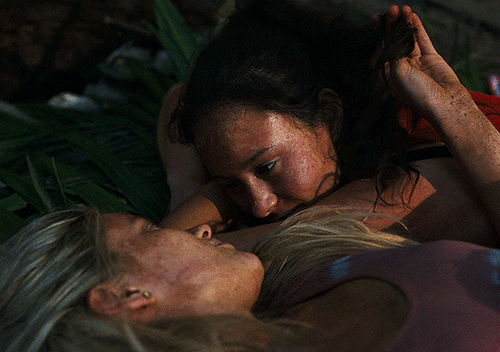 TONI SHALIFOE And SHELBY GOODKIND In THE WILDS (2020-) Season 2