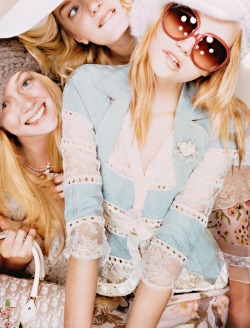 Pretaportre:  Gemma Ward, Lily Donaldson And Lindsay Ellingson In An Unreleased Dior