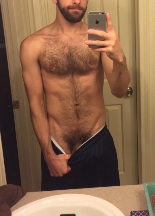 manlybush: Perfect body, facial hair, hairy chest and manly bush. Furfection