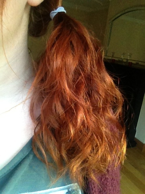 lolitakitten:  Hairs been in plaits for so long and it’s all curly and now it’s