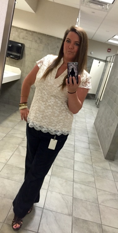daddythickdick:  kellygreenxxxsexy:  #me  Beautiful   sexy