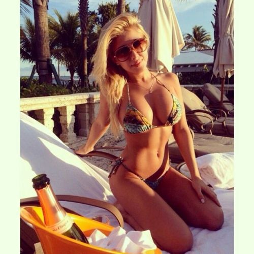 victoriassecretadmirerfan:  Valeria