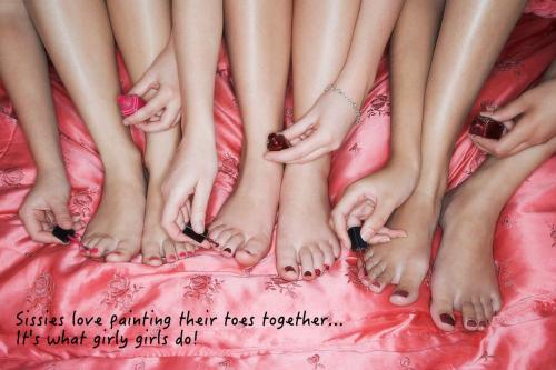 colleengirlclitty:painted toes show you are a true sissy La base de la féminité
