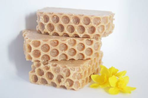 Pure Honey Soap // GoldenSapphireShop