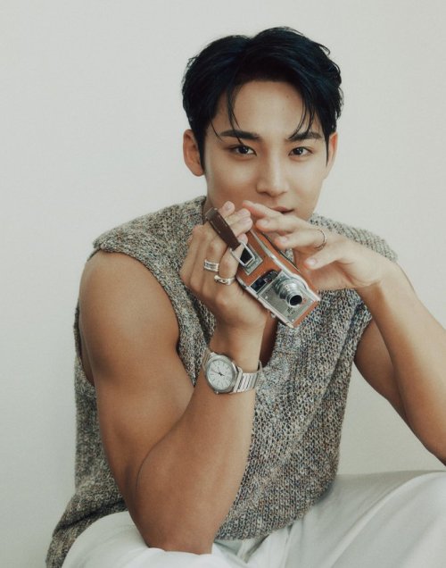 I Get Careless For A Moment And This Man Is Slapping Me In The Face Again
