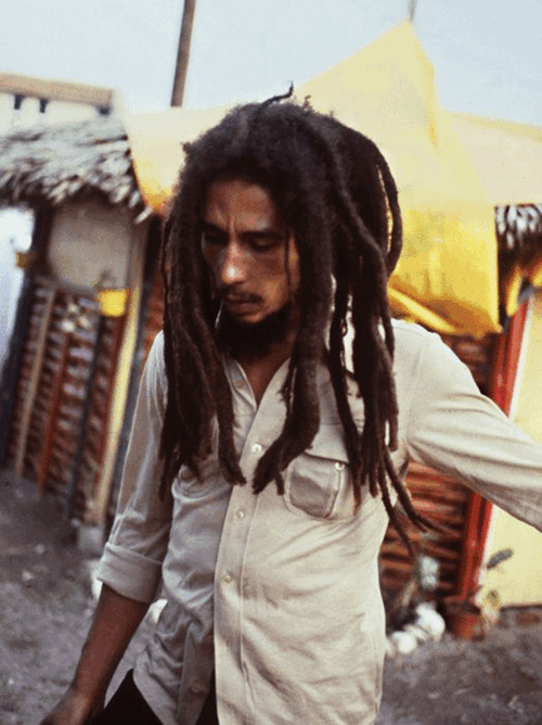 mmejudrock:  Bob Marley | via Tumblr sur We Heart It. http://weheartit.com/entry/79167400/via/Whip