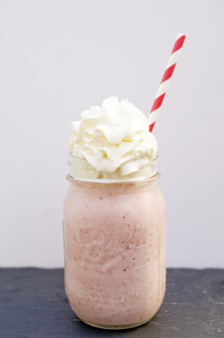 confectionerybliss:  Roasted Strawberry and Rhubarb Frappe | Cups and Spoonfuls 