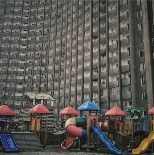 stelaisahuman:  Uncensored Instagrams from North Korea by David Guttenfelder