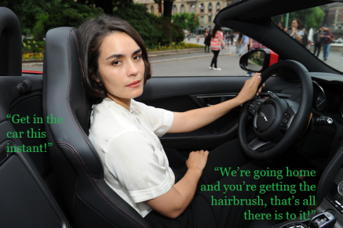 beautiful-when-she-s-angry:Shannyn SossamonThis never happened to me in high school.  It’s hard to s