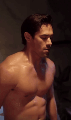 8a0ab3c50b7f4199e6e2b067a8ea7dab2ba64b22.gifv