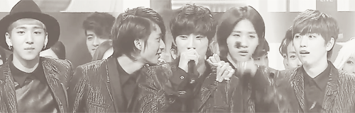 shimeunkyungs-deactivated201404:  the boys in disbelief over the fact that they won