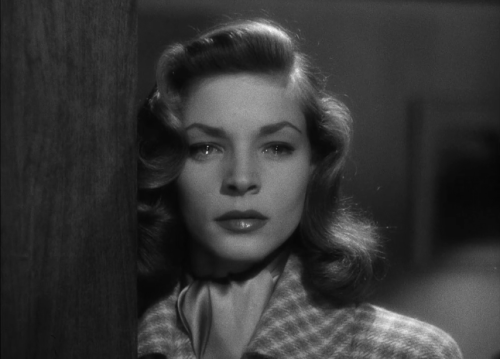 next-imaginaut:Lauren Bacall tearing up in Dark Passage (1947), Delmer Daves.Rest in Peace Lauren Ba