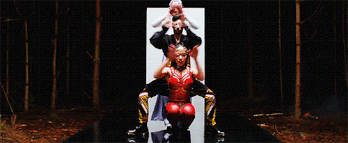 ceresmon:  FKA twigs - M3LL155X 