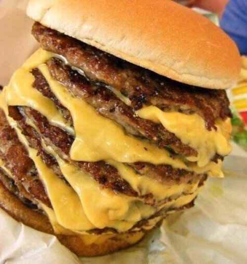 yummyfoooooood:  Huggggggge Gooey Cheeseburger porn pictures