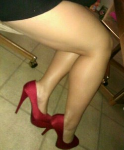 I Love Long Sleek Sexy Legs And Heels