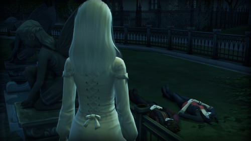 Forgotten Hollow. Central squareMoth: - Excuse me,i’m so happy to see someone here! I’m 