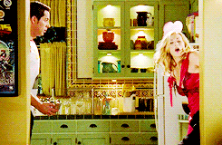 kim-jiho:  Chuck x Sarah Meme ϟ [7/9] Scenes 