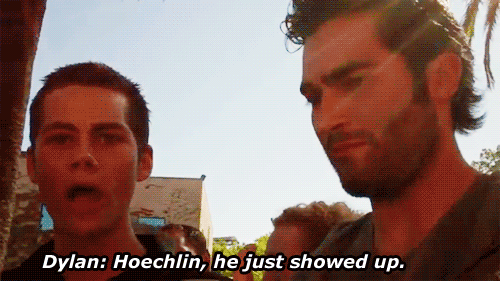 fuckyeahsterekfeels:  When the interviewer asked Holland Roden and Dylan O’Brien if they were hooking up with each other and out of no-where Tyler Hoechlin  appears and grabs Dylan. It reminded me of this:  