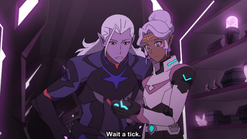 bisexualprincelotor:theres so many amazing lotura moments but this one is especially cute:’)